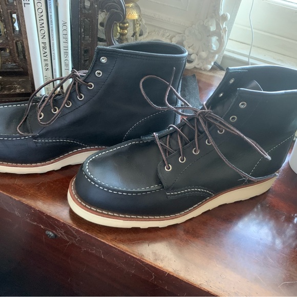 Redwing Moc leather boots 🥾 - Picture 2 of 8